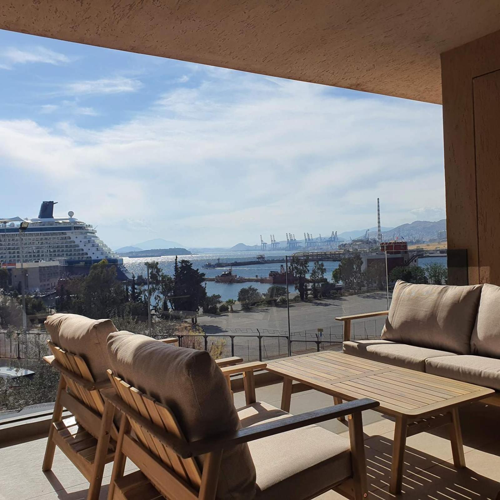 Sea View Garden Suites Piraeus Exterior photo