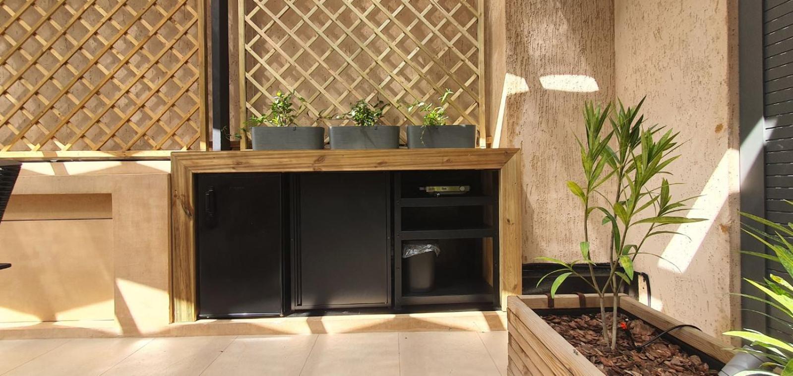 Sea View Garden Suites Piraeus Exterior photo